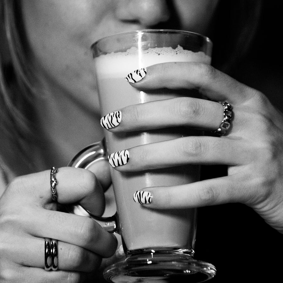 ZEBRA LOVE.